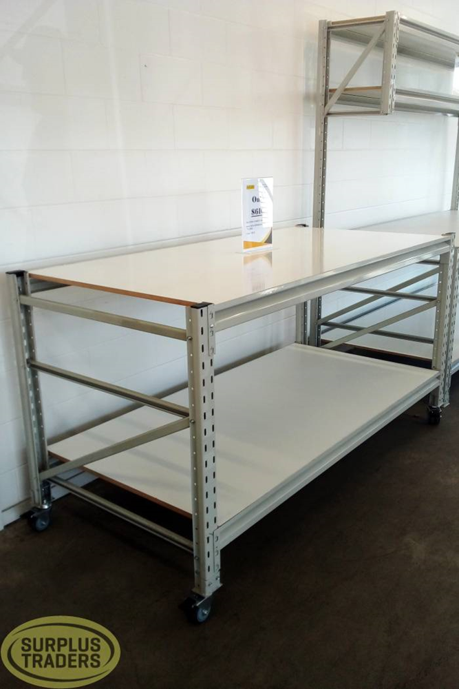 New Workbench on Castors